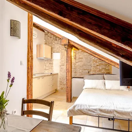 Centrum Topaz * Split